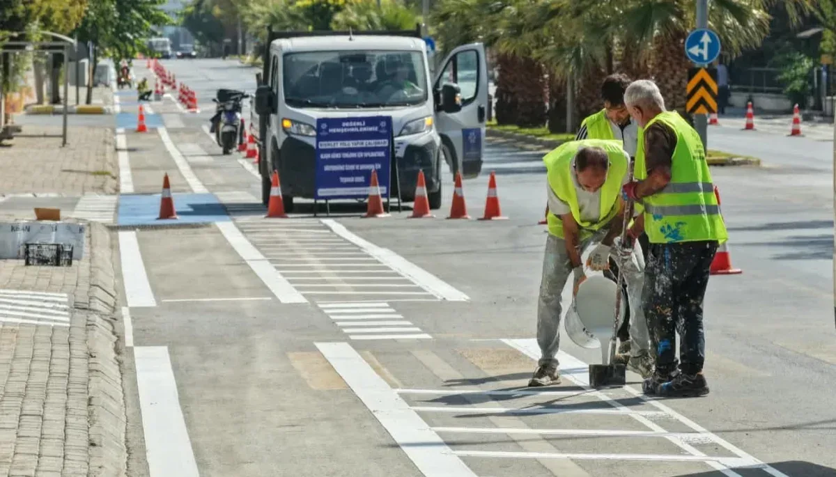 Efeler’e 11 kilometrelik bisiklet yolu geliyor