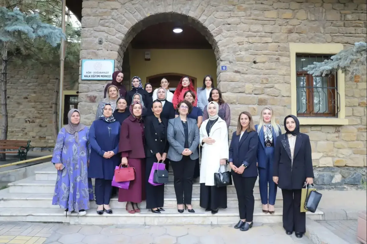 Ağrı’nın Sesleri ve Renkleri Geleneksel El Sanatları ve Kültür Buluşması tanıtım program yapıldı