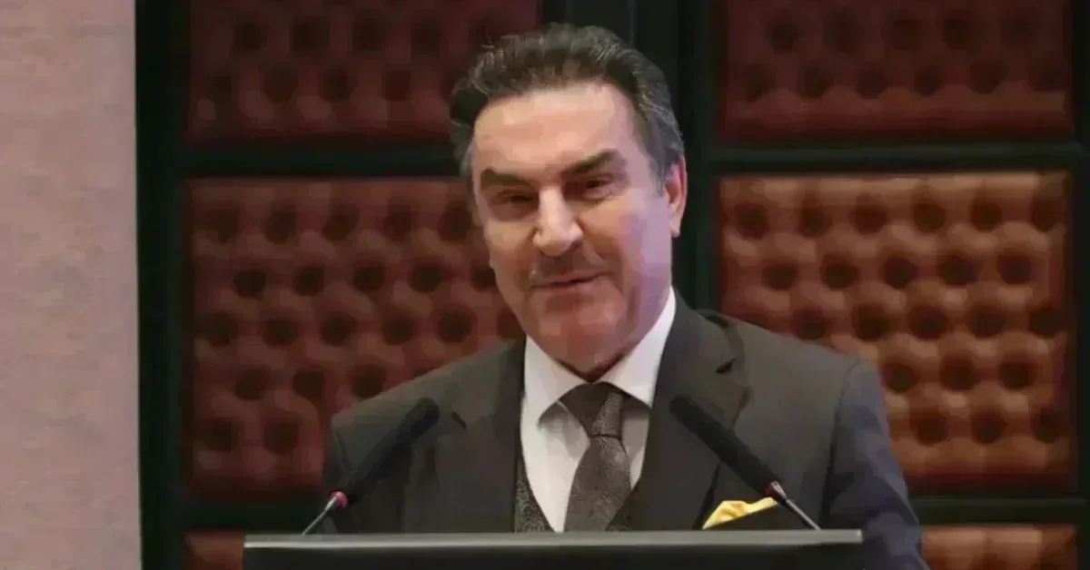 Prof. Dr. Zakir Avşar: Siyasette özür dilemek erdemdir