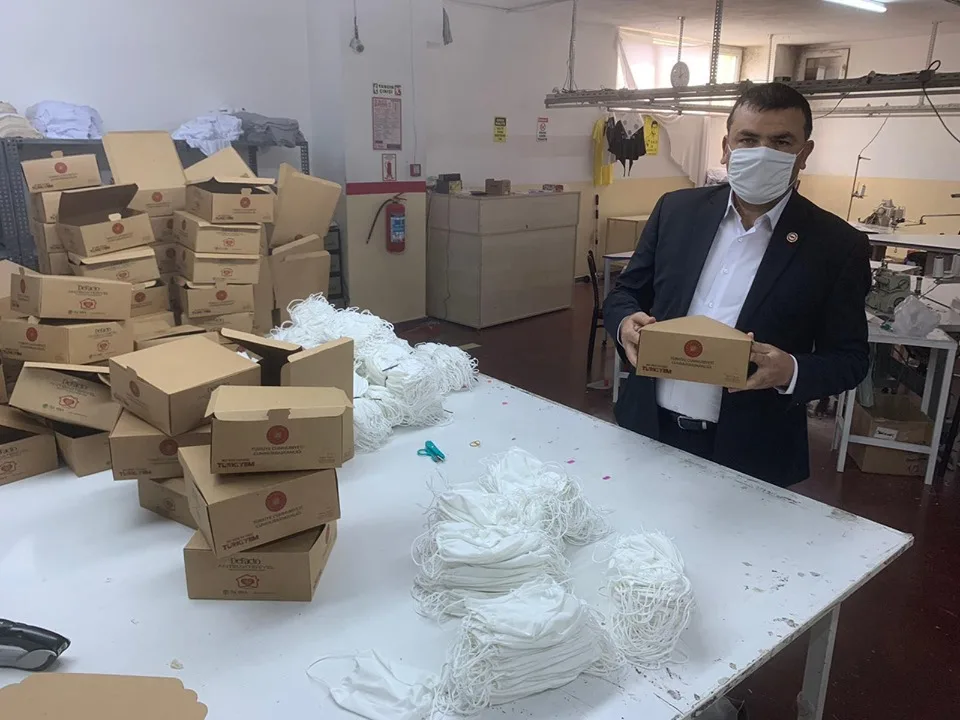 BAŞKAN AİLESİNDEN ÖRNEK DAVRANIŞ