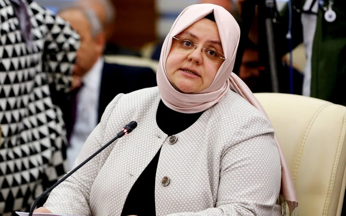 Bakan Selçuk: "İhtiyaç Sahibi Ailelerimizin "Ev Yapım" Yardımlarının Üst Sınırını 40 Bin Liraya Yükselttik