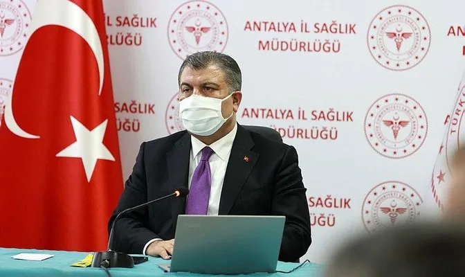 Sağlık Bakanı Koca: "Sputnik V aşısının acil kullanımına onay  verildi"