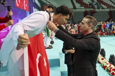 Van’ın gururu Mehmet Raci Şahin, başarılarıyla geleceğe güven veriyor